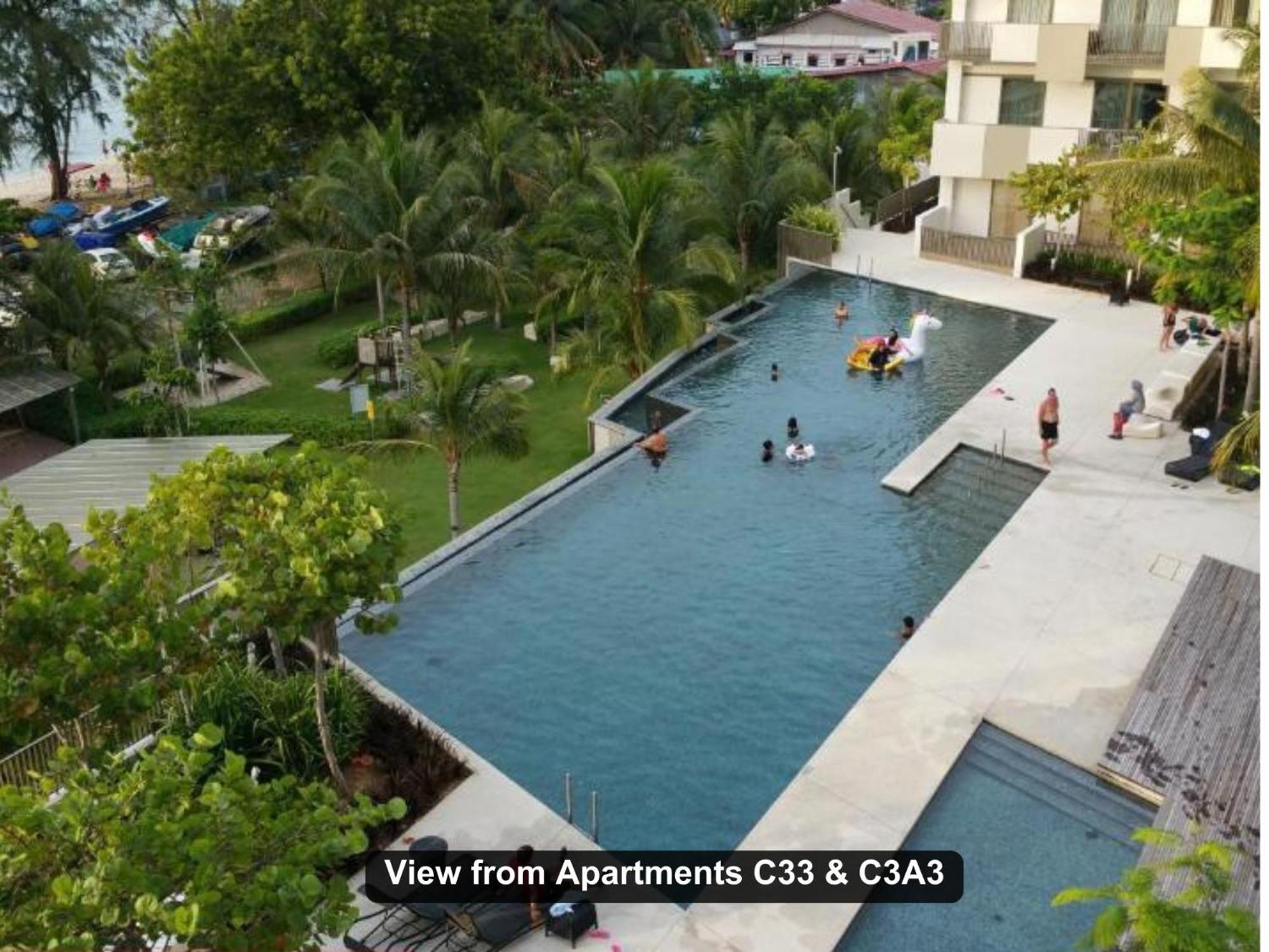 By The Sea- Pool And Sea View Apartment บาตูเฟอริงกี ภายนอก รูปภาพ