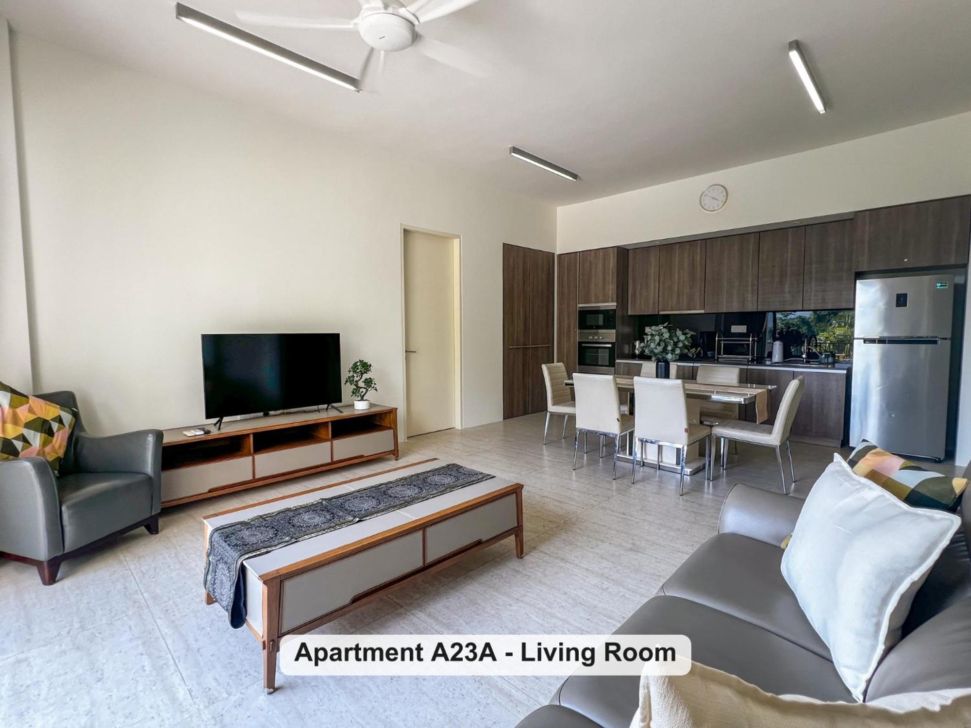 By The Sea- Pool And Sea View Apartment บาตูเฟอริงกี ภายนอก รูปภาพ