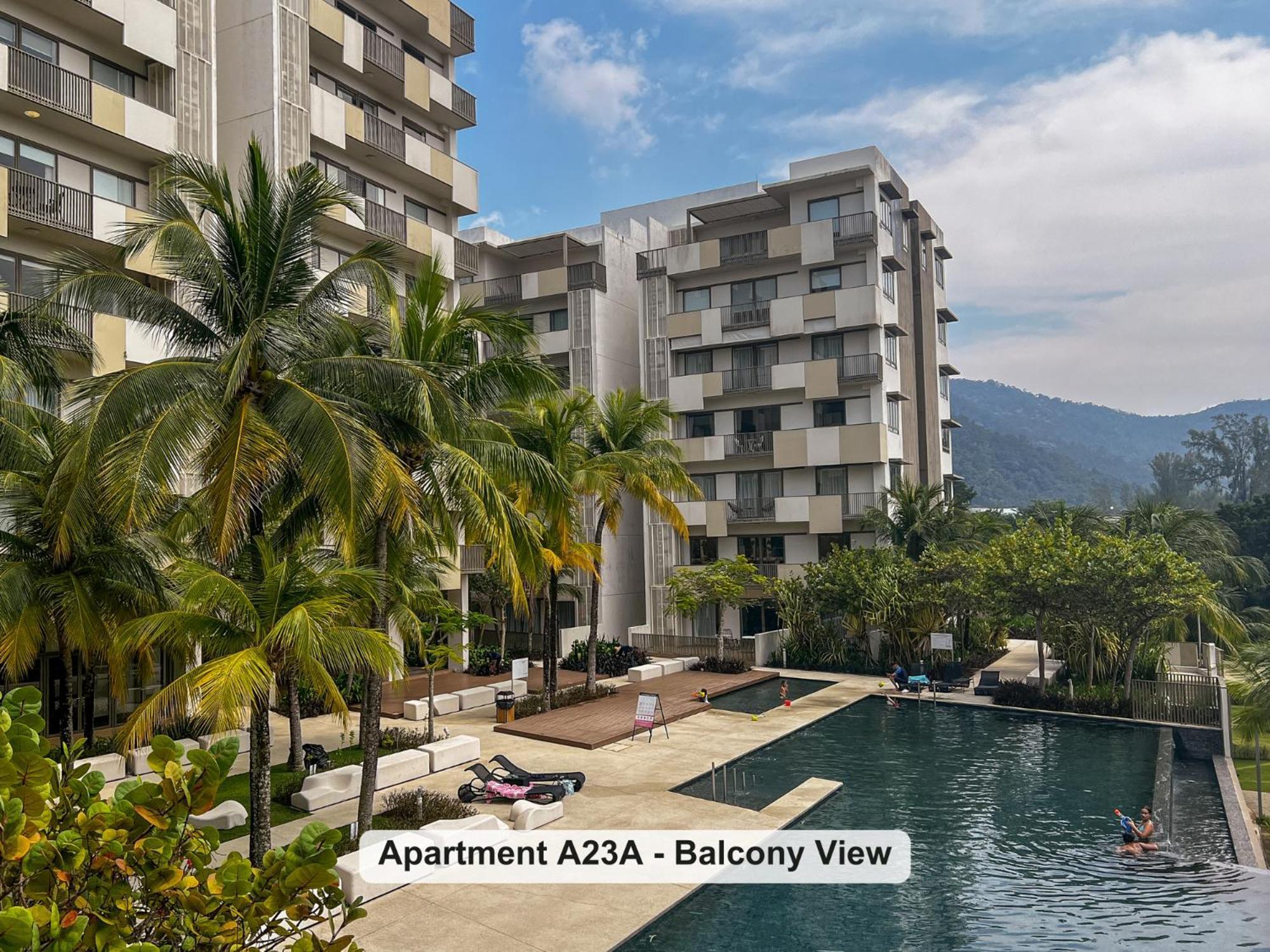 By The Sea- Pool And Sea View Apartment บาตูเฟอริงกี ภายนอก รูปภาพ