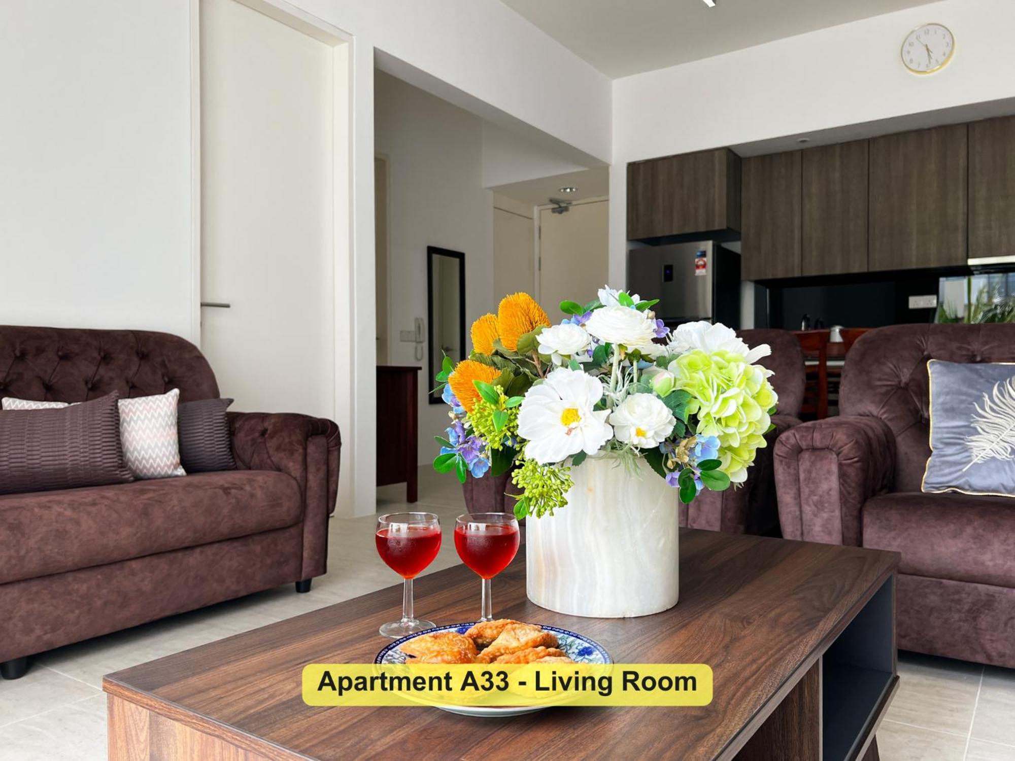 By The Sea- Pool And Sea View Apartment บาตูเฟอริงกี ภายนอก รูปภาพ