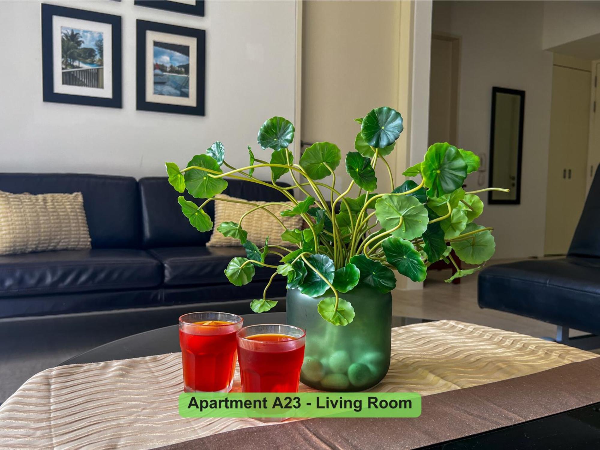 By The Sea- Pool And Sea View Apartment บาตูเฟอริงกี ภายนอก รูปภาพ